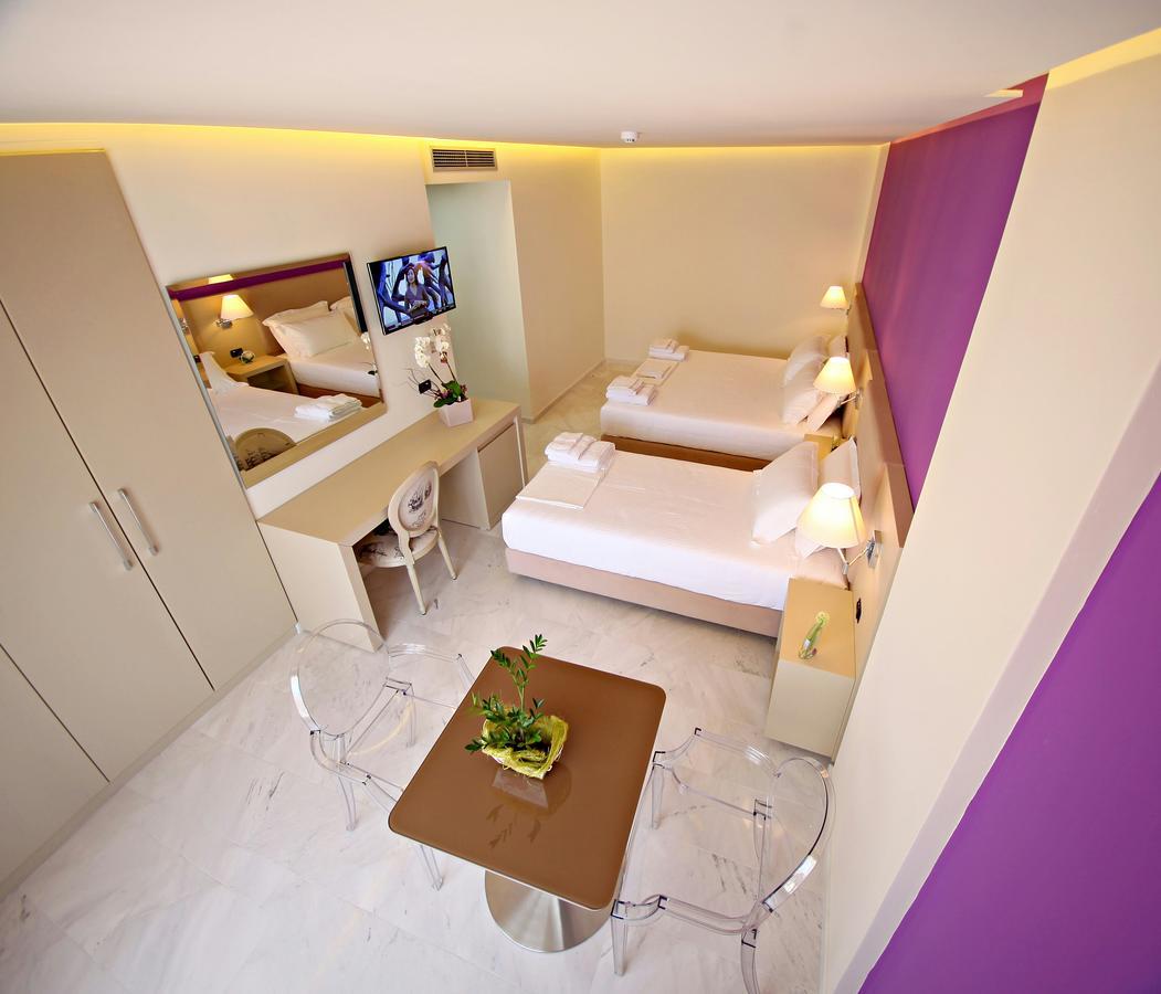 Hotel Palace Vlorë 외부 사진