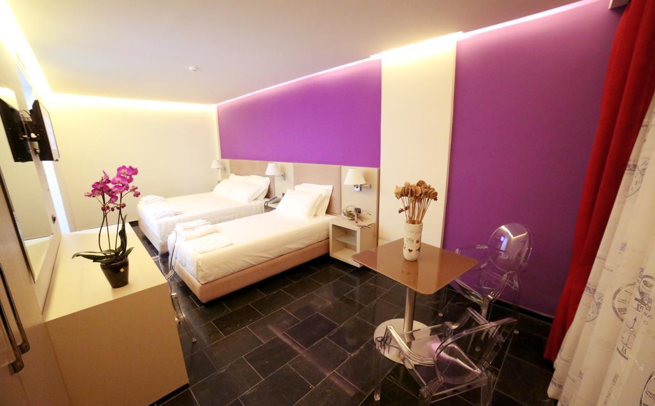 Hotel Palace Vlorë 외부 사진