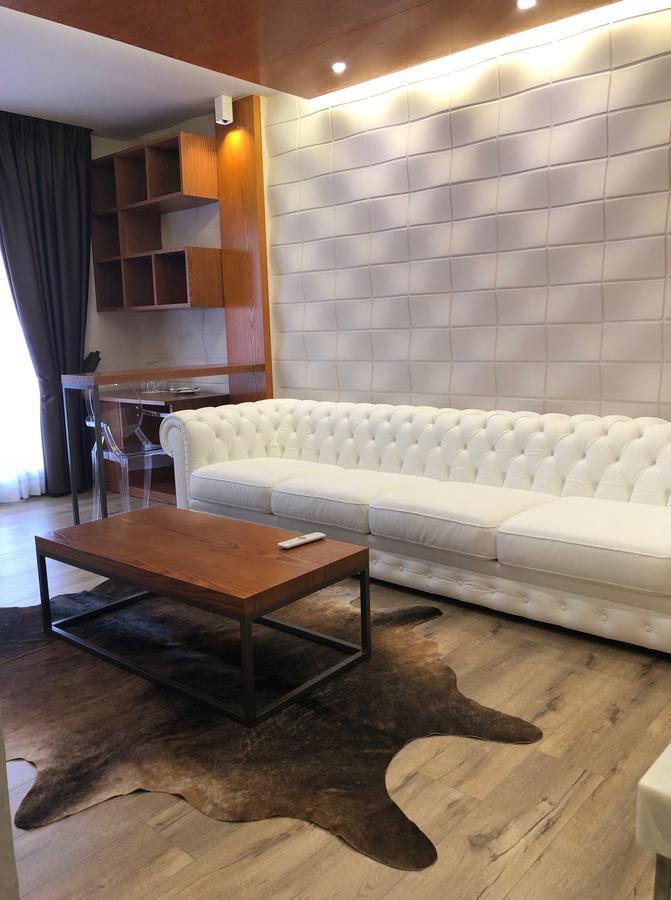 Hotel Palace Vlorë 외부 사진