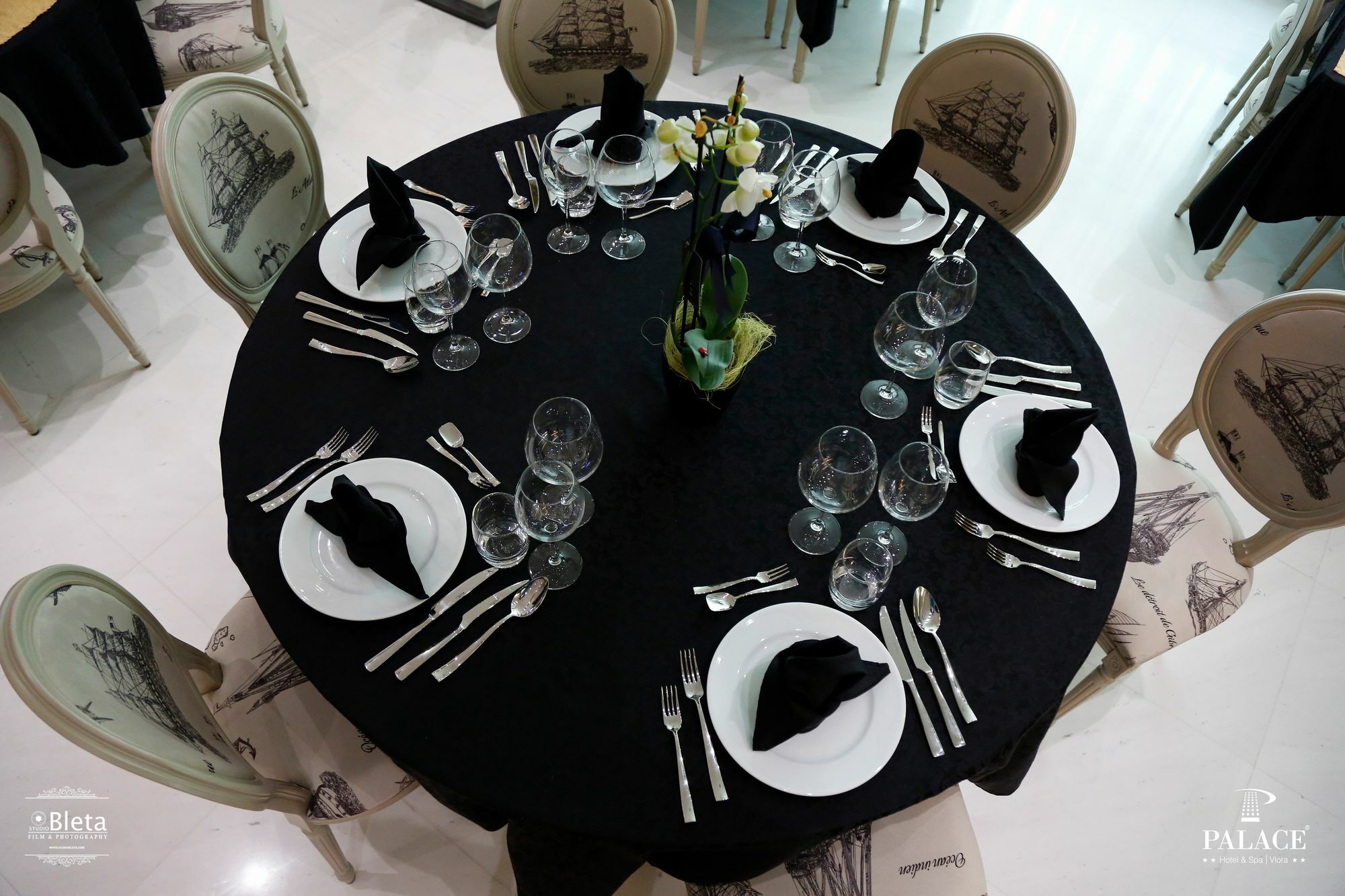 Hotel Palace Vlorë 외부 사진